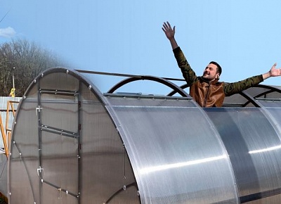 Лайфхак: экономим, покупая теплицу осенью